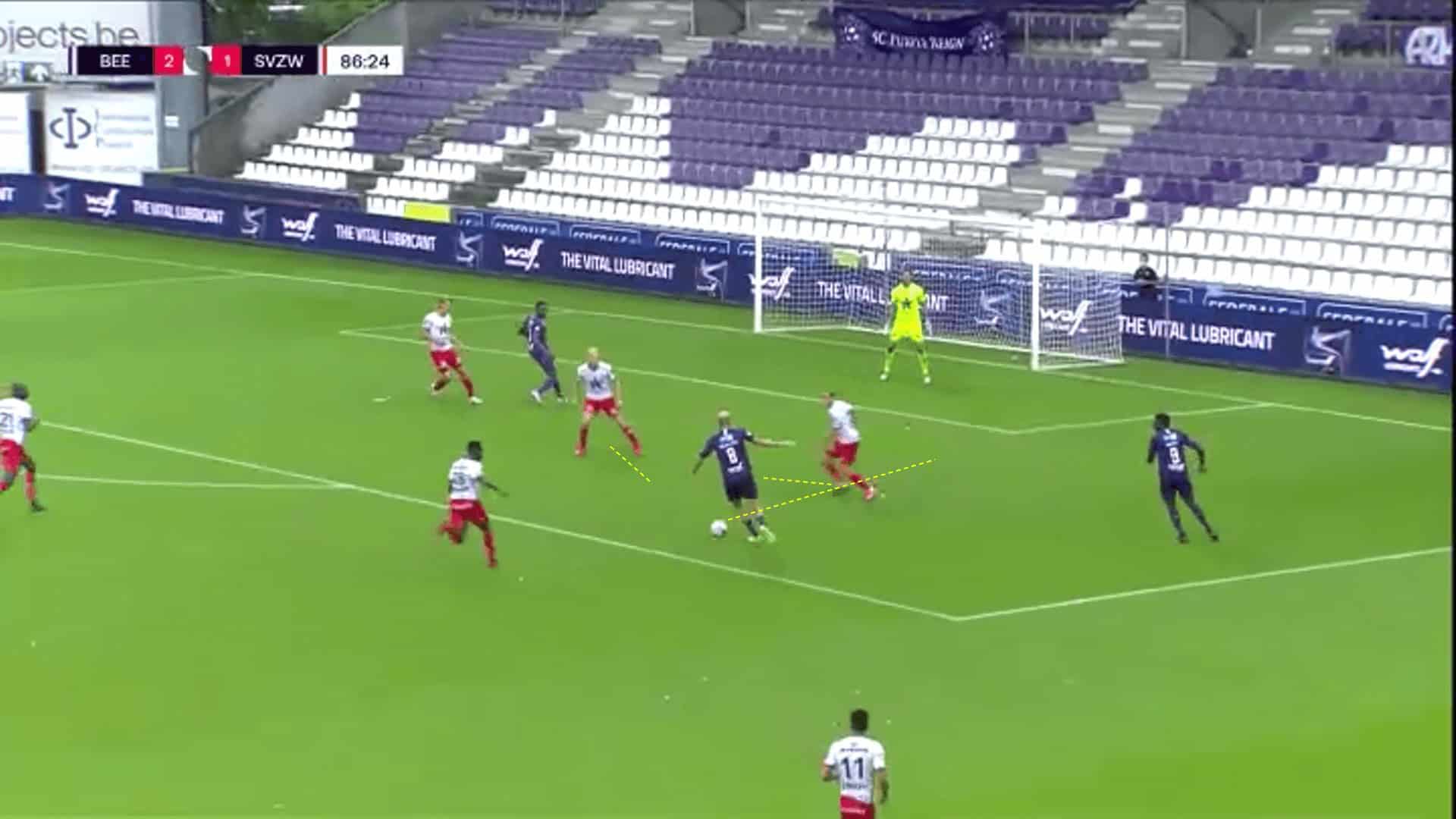 Raphael Holzhauser: Taking the Belgian Pro League by storm 6 Raphael Holzhauser - taking the Belgian Pro League by storm - tactical analysis tactics