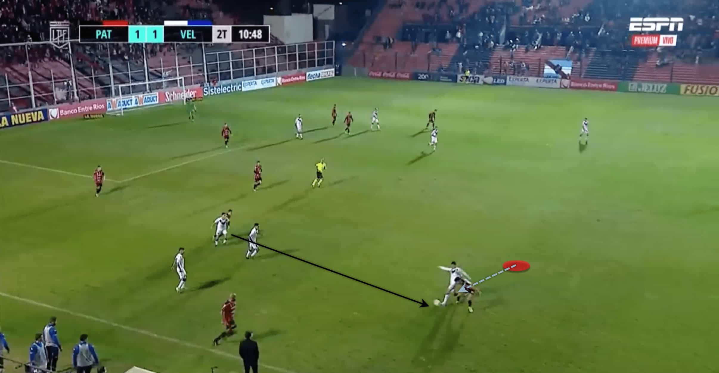 Máximo Perrone: The 19-year-old gem Manchester City signed from Argentina 7 Máximo Perrone at Vélez Sarsfield 2022/23 - scout report