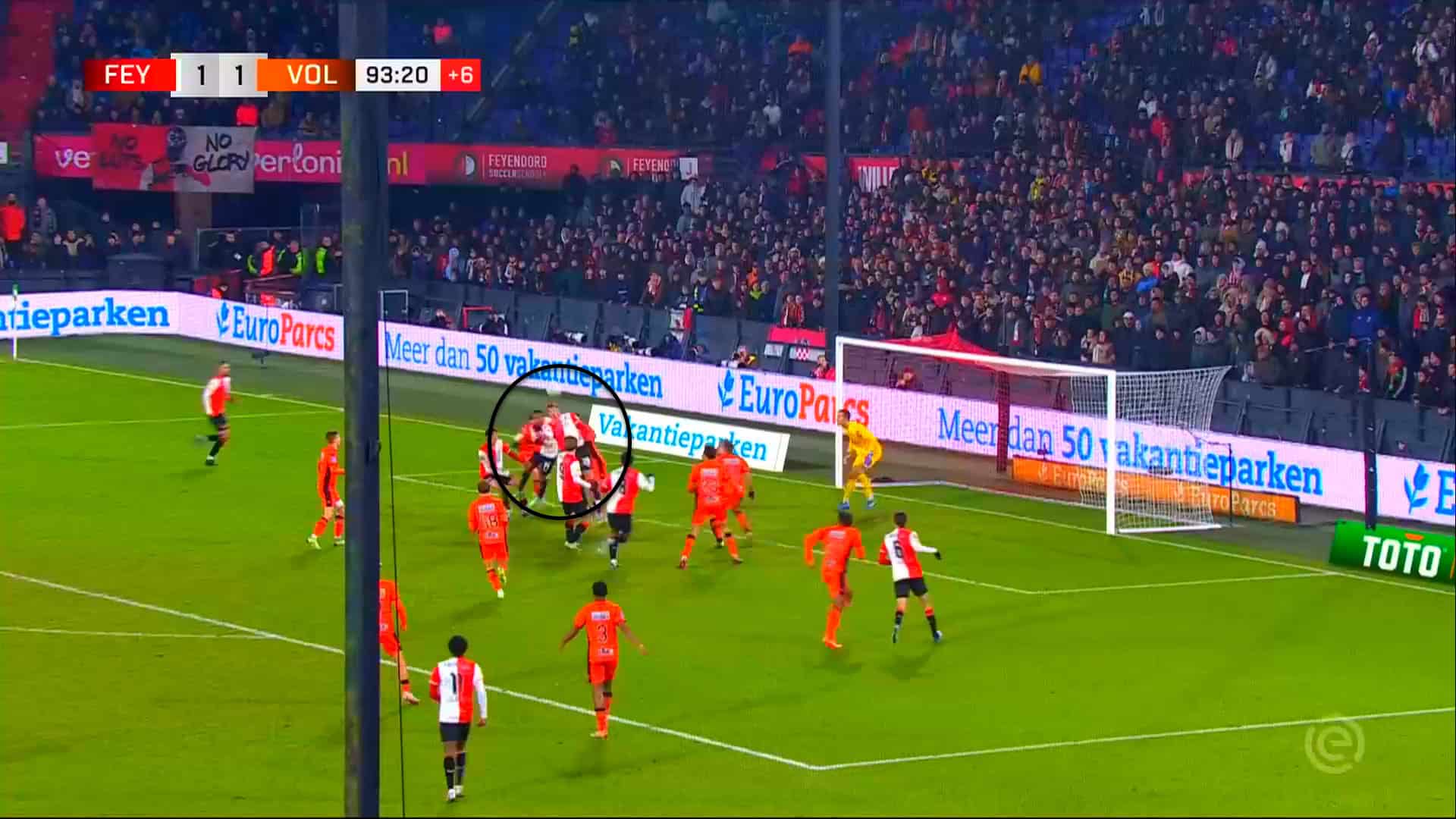 Santiago Giménez Scouting Report At AC Milan 2024/2025 - Analysis Tactical Analysis Tactics