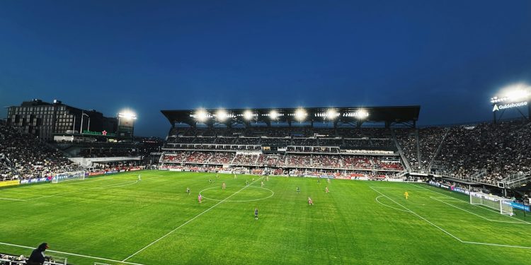 How Real-Time Analytics Influences Tactics On The Pitch