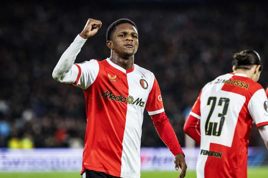 Feyenoord player Givairo Read celebrating with a raised fist during a match